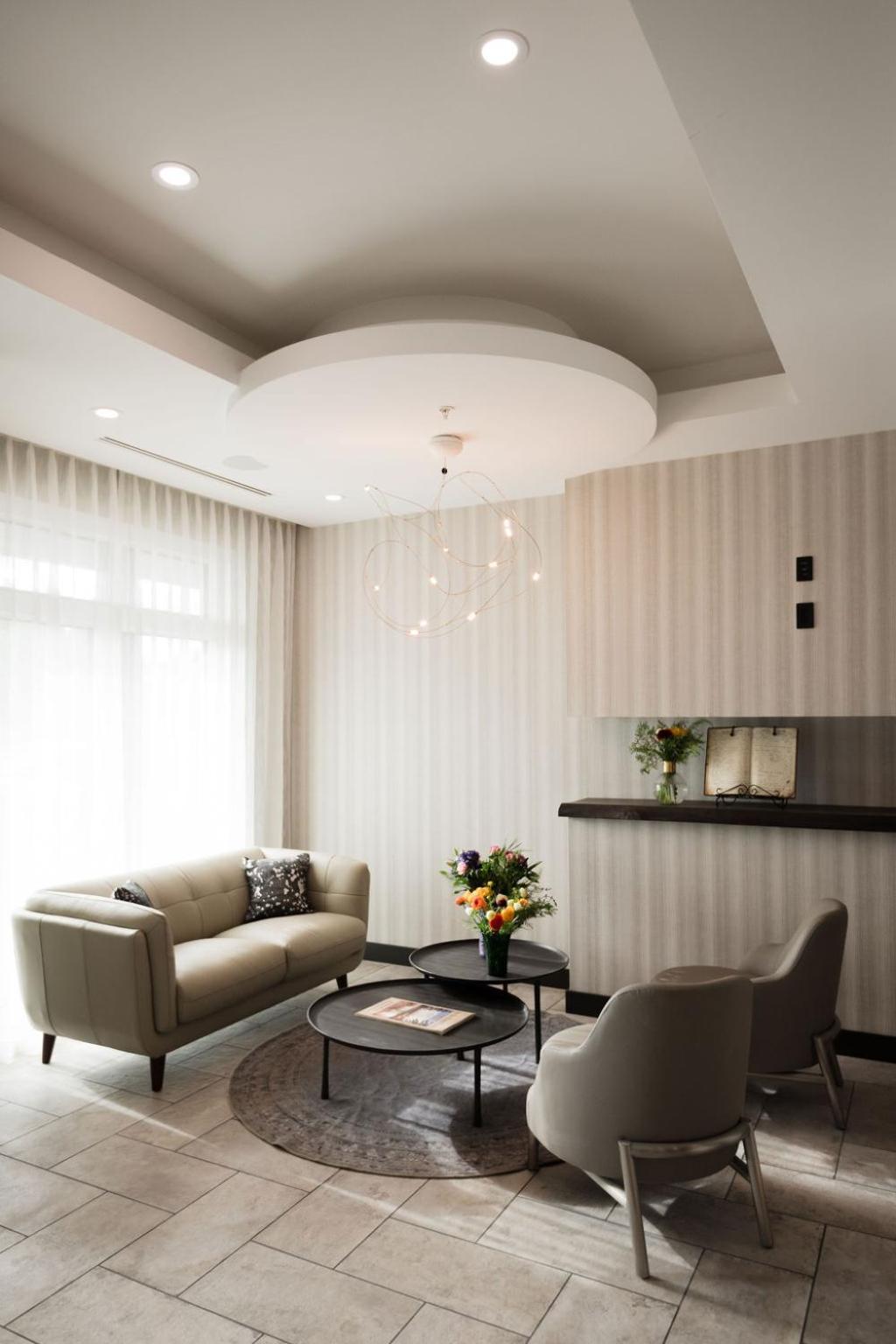 The Reid Hotel Vanderhoof Extérieur photo